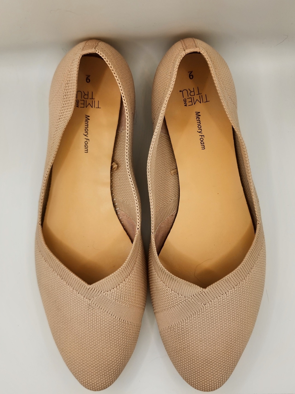 TIME AND TRU Beige Knit Pointed-Toe Flats 9M
